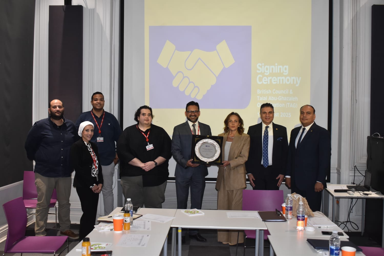 تجديد اتفاقية الشراكة بين "أبوغزاله العالمية" والمجلس الثقافي البريطاني في القاهرة